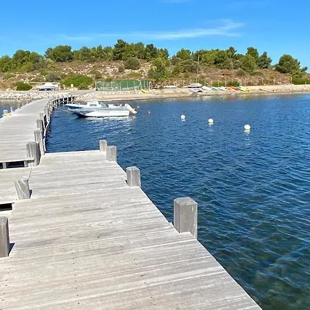 A Port Maison Au Bord Du *